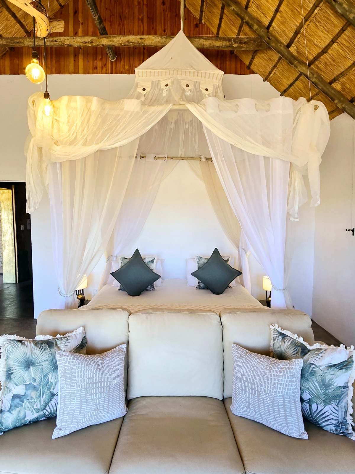Kalahari Lodge